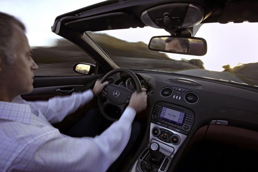  Mercedes-Benz SL-Class 2006 года  (фото 54 из 81)